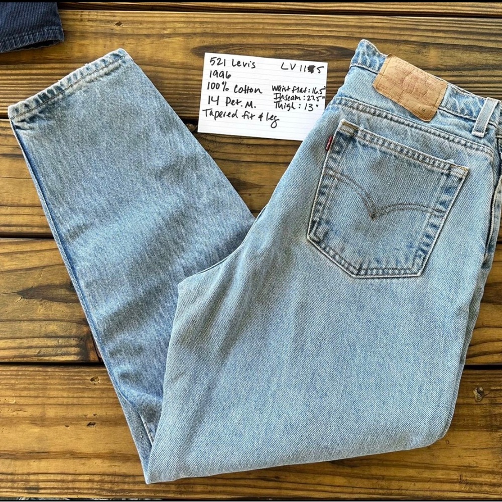 Vintage 1996 Levi's 521 Tapered Jeans Women 14P High Waist 90s USA